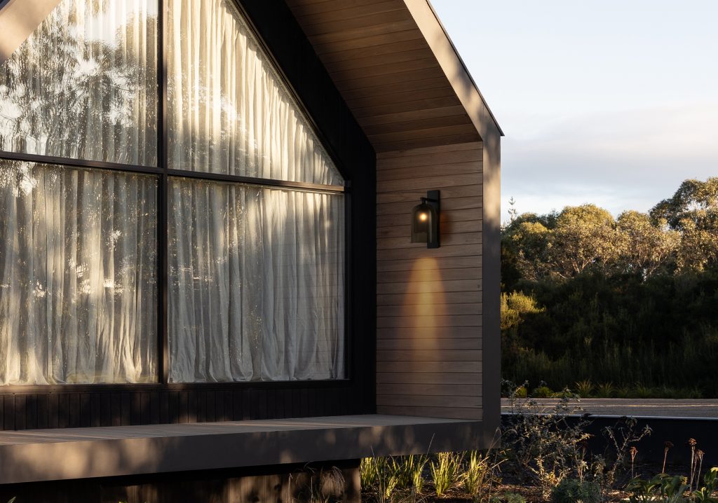 Articolo Studios Luxury Lighting Exterior Lumi Wall Sconce at Penisula Farm House by Swell Contructioins